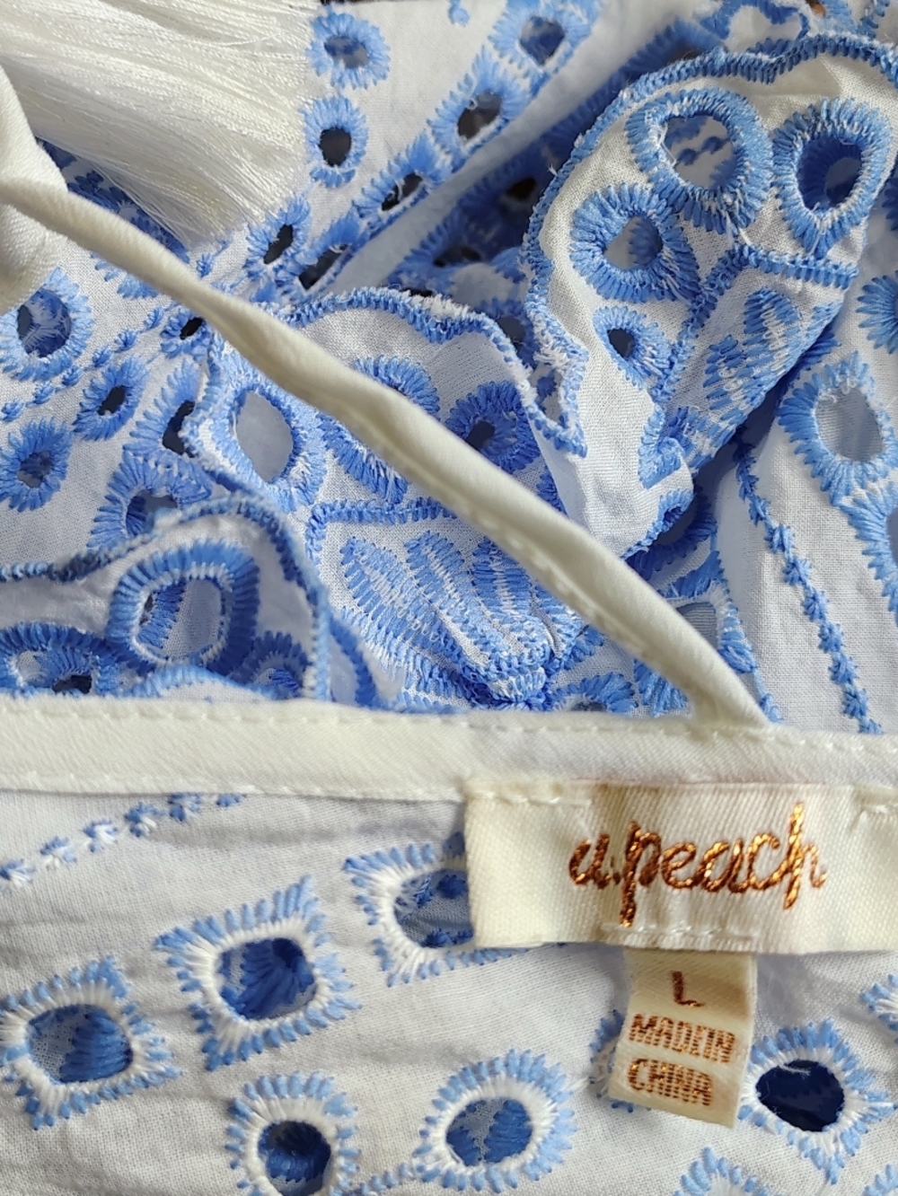 Embellished mini romper floral embroidery eyelets scalloped edges Cotton Sz L. - Picture 12 of 15